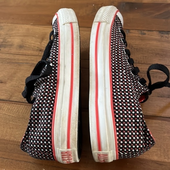 CONVERSE All Stars, size 8 - Picture 6 of 10